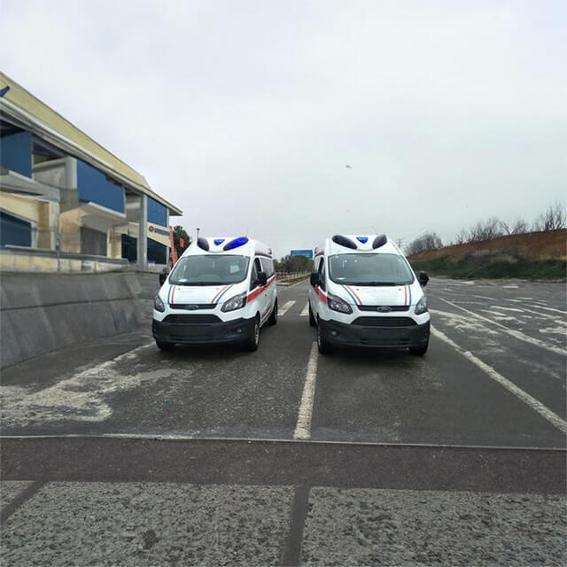 私人救护车出租