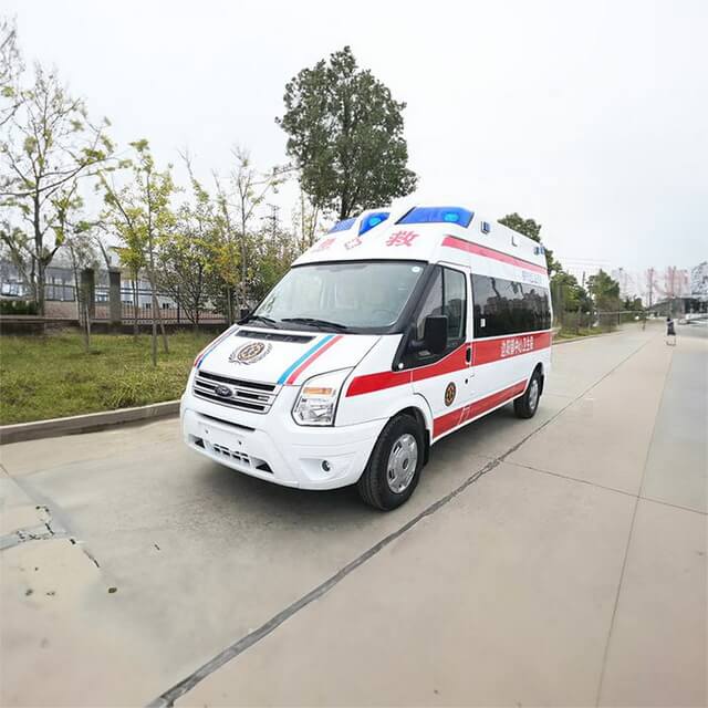 呼和浩特托克托县救护车出租到内蒙古赤峰市红山区救护车点对点转运