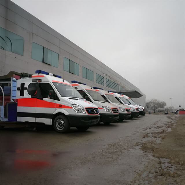内蒙古自治区新城区救护车转运到乌兰察布市化德县电话救护车 救护车出一下多少钱