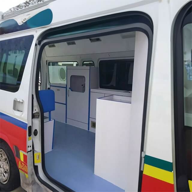 呼和浩特和林格尔县救护车护送到锡林郭勒盟患者转运救护车