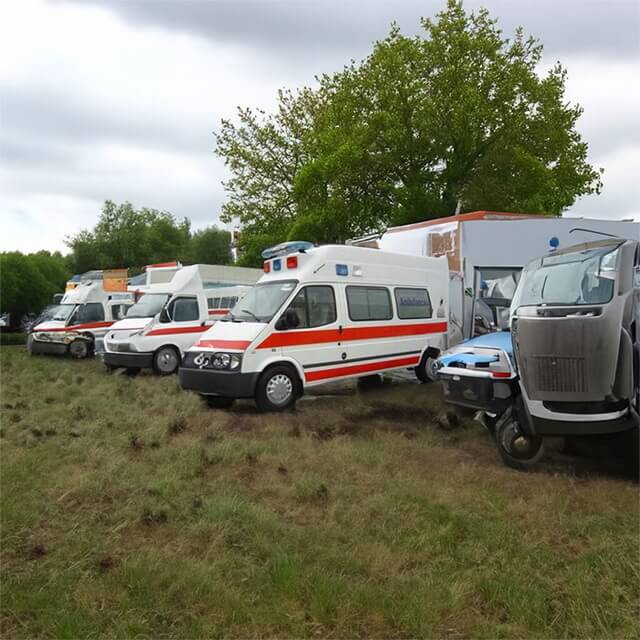 鄂温克旗大雁矿务局职工医院120私人救护车租赁到辽宁抚顺 120救护车出租费用是多少