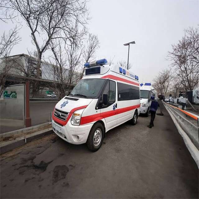 内蒙古呼和浩特救护车租赁到包头市救护车急救转运 跨省救护车电话