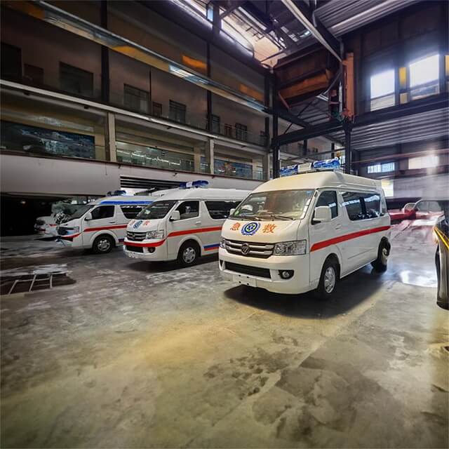 内蒙古自治区呼市市辖区救护车转院到内蒙古鄂尔多斯市东胜区租赁私人救护车电话 救护车租赁电话 急救车出租多少钱