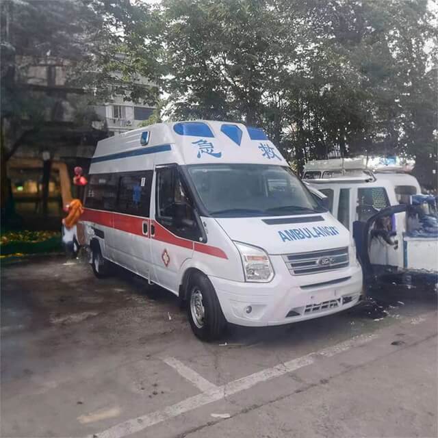 内蒙古自治区呼和浩特和林格尔县救护车转院到巴彦淖尔市乌拉特后旗120救护车 120租赁电话号码 私人救护车租车多少钱