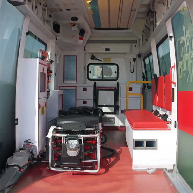 内蒙古清水河县救护车租赁到内蒙古自治区乌兰察布市察哈尔右翼中旗私人救护车租赁电话 救护车价格